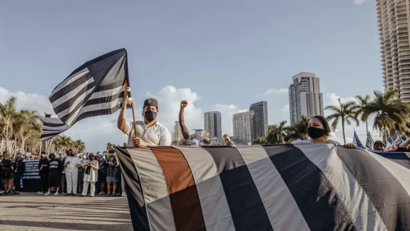 Manifestación solidaria en Miami apoyando a presos políticos y activistas en Cuba